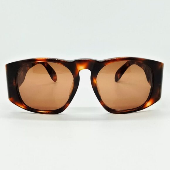❌SOLD❌ CHANEL Acetate Quilted CC Sunglasses Tortoise - Picture 2 of 9